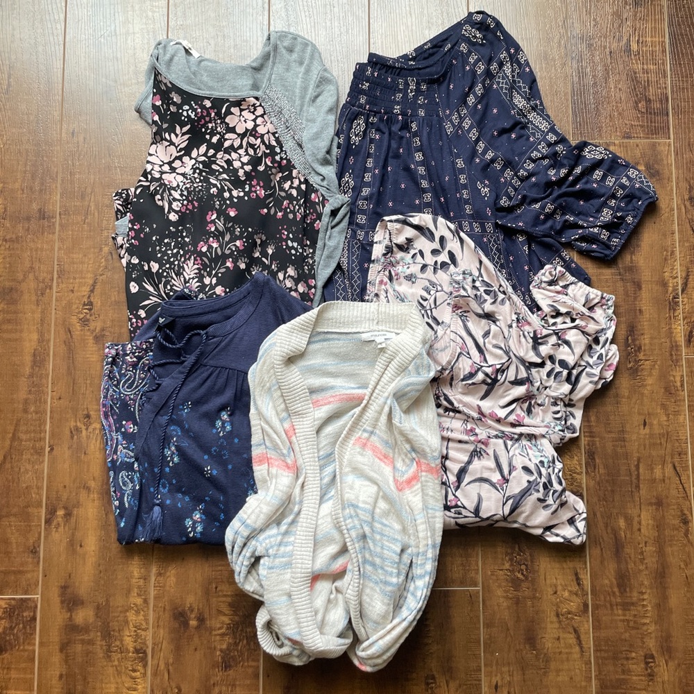 Woman’s Maurice’s Fall Shirt Bundle